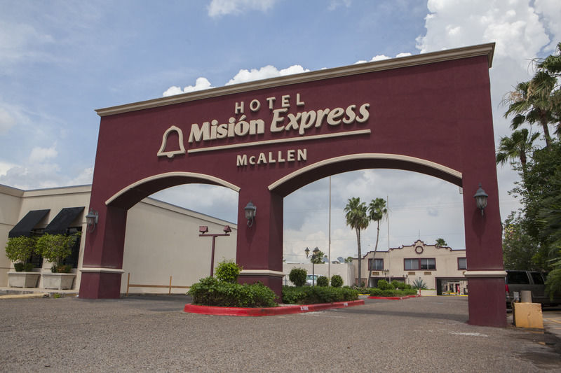 Clarion Inn Near Mcallen Airport McAllen Exterior foto
